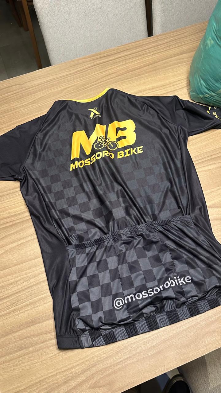 Camisa preta do Mossoró Bike — costas